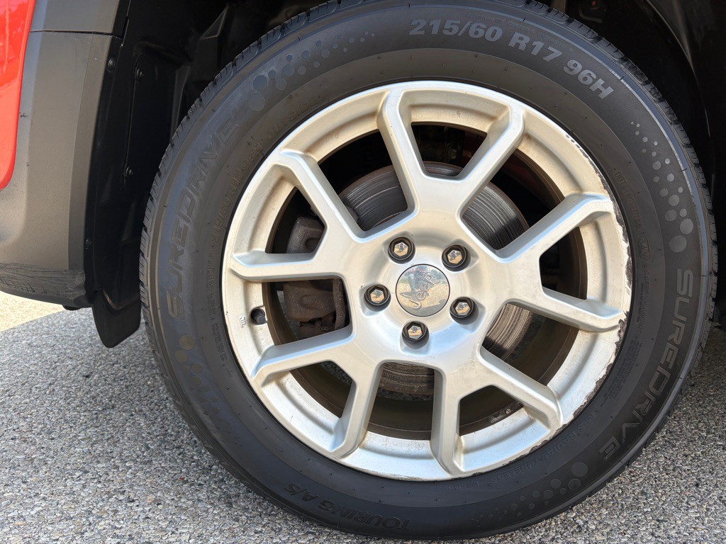 2019 Jeep Renegade Image 21