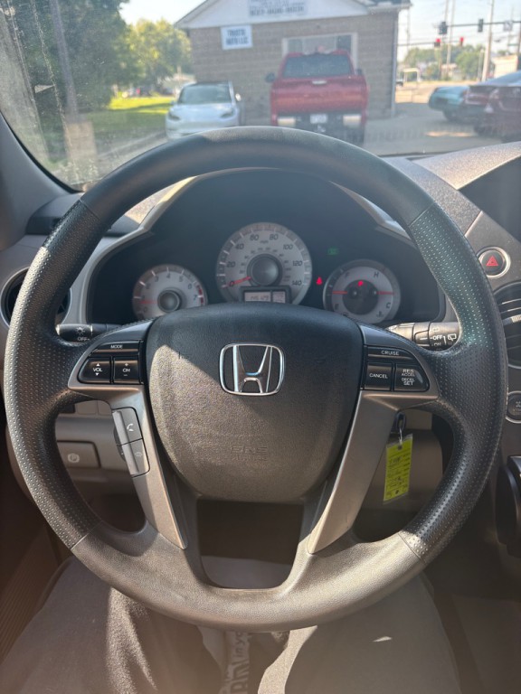 2015 Honda Pilot Image 9