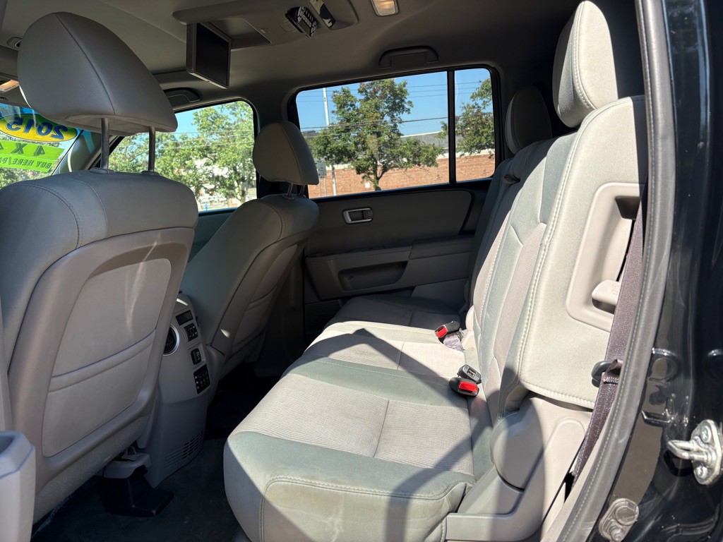 2015 Honda Pilot Image 18