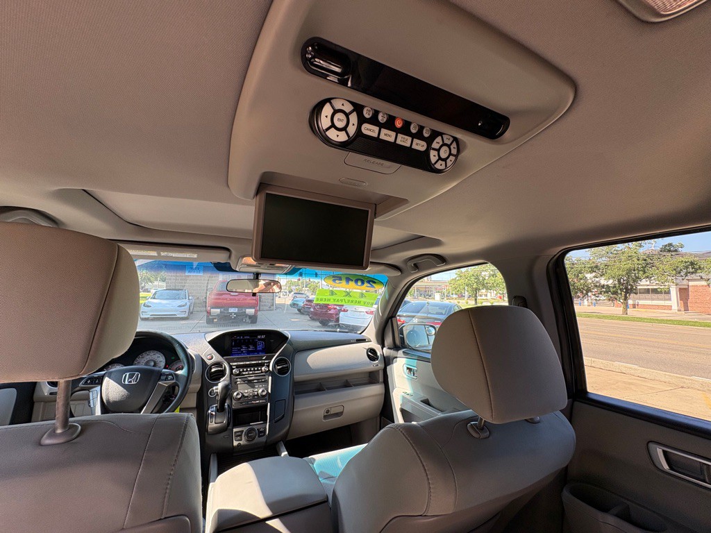 2015 Honda Pilot Image 20
