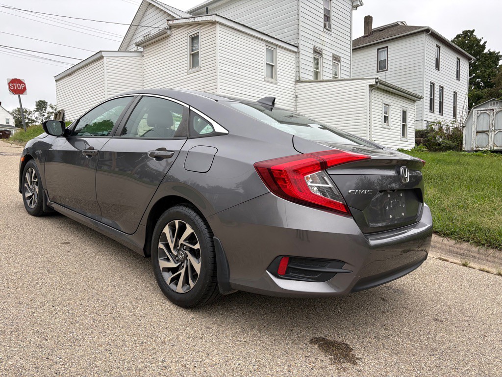 2018 Honda Civic Image 4