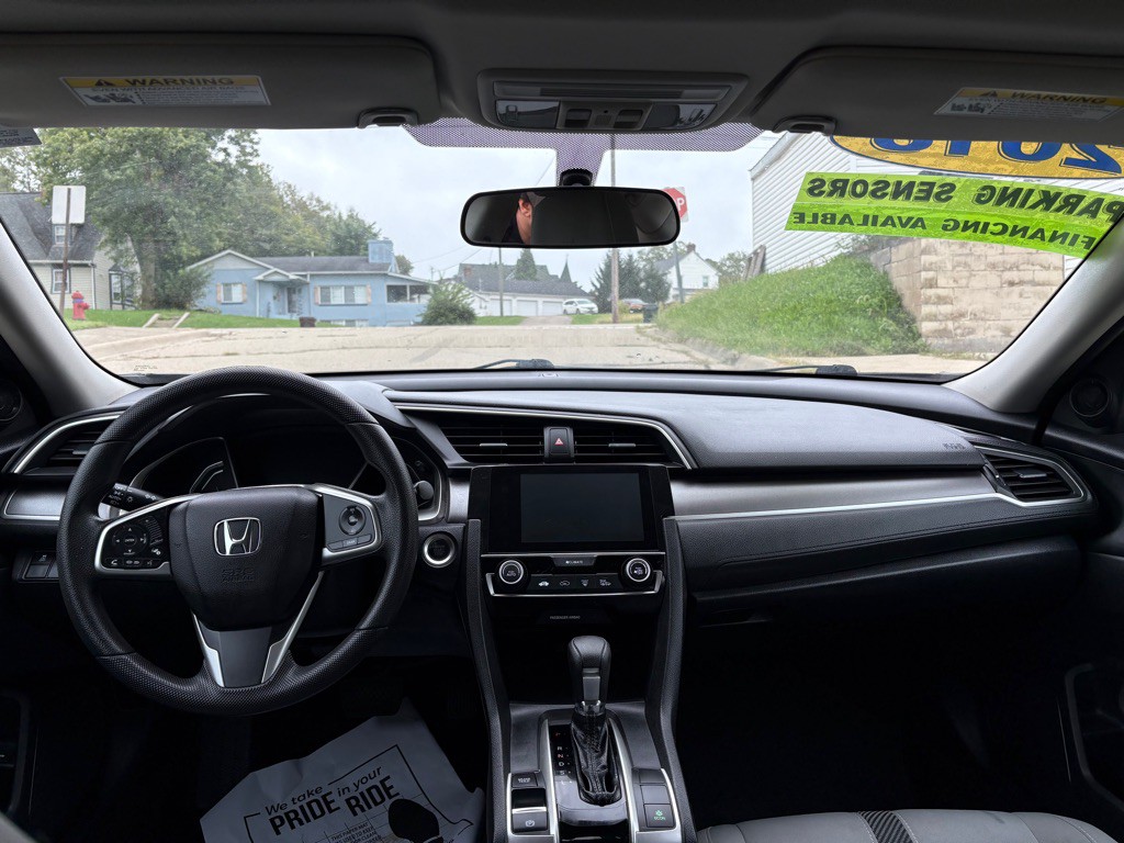2018 Honda Civic Image 14
