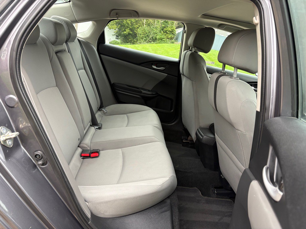 2018 Honda Civic Image 17