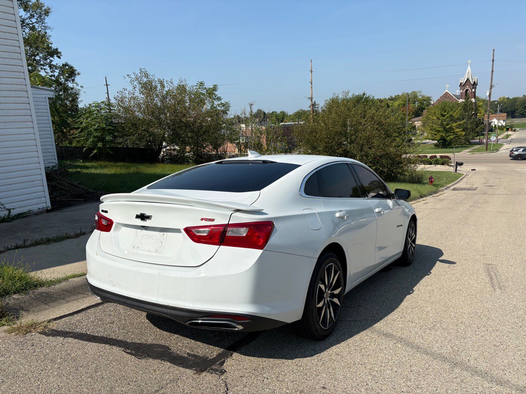 2020 Chevrolet Malibu Image 6