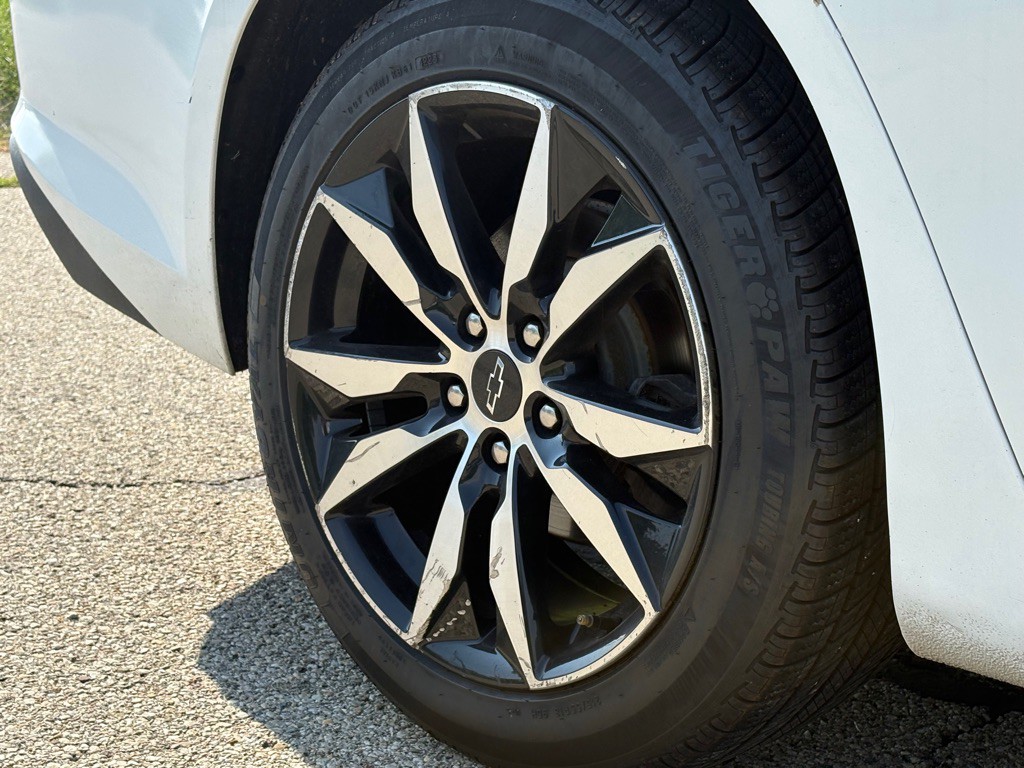2020 Chevrolet Malibu Image 21