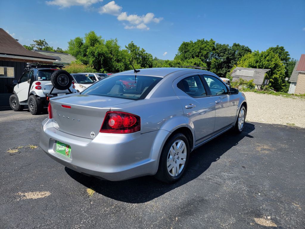2013 Dodge Avenger Image 7