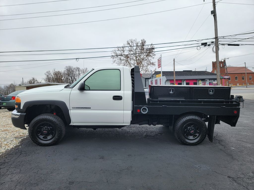 2005 GMC Sierra Image 9