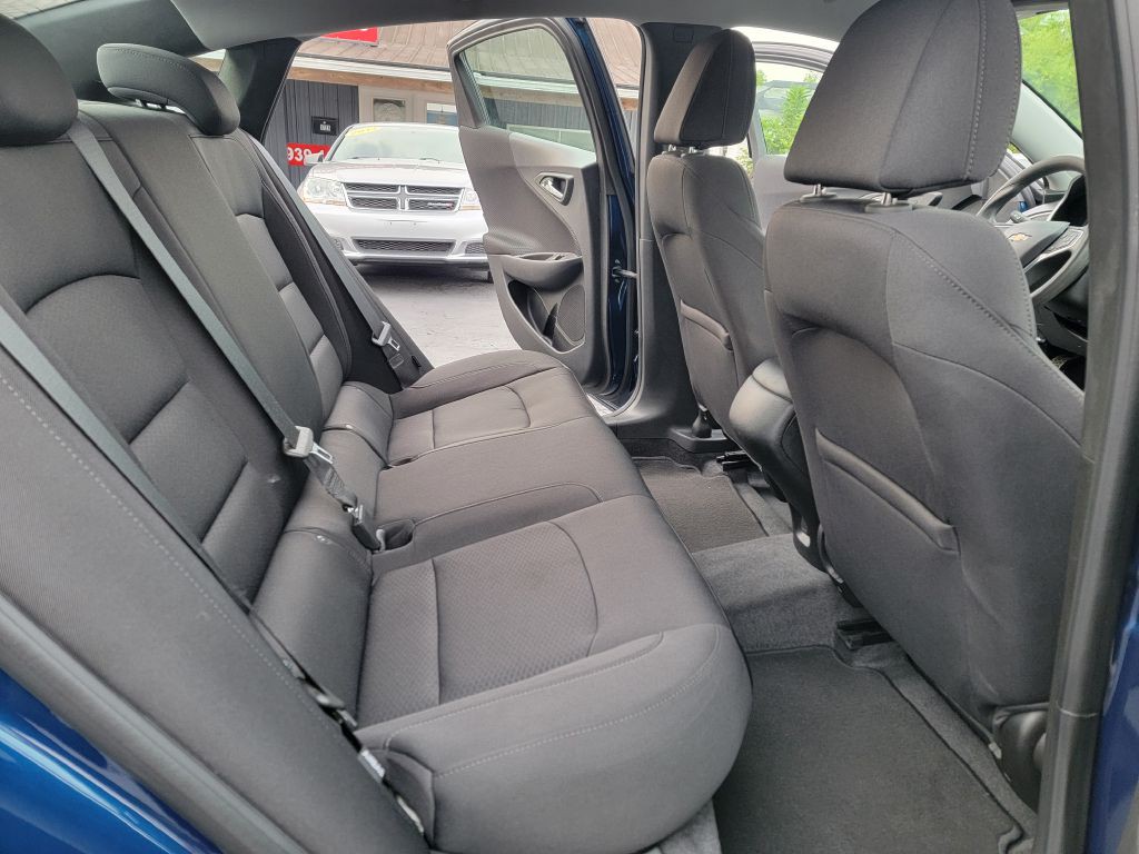 2019 Chevrolet Malibu Image 10