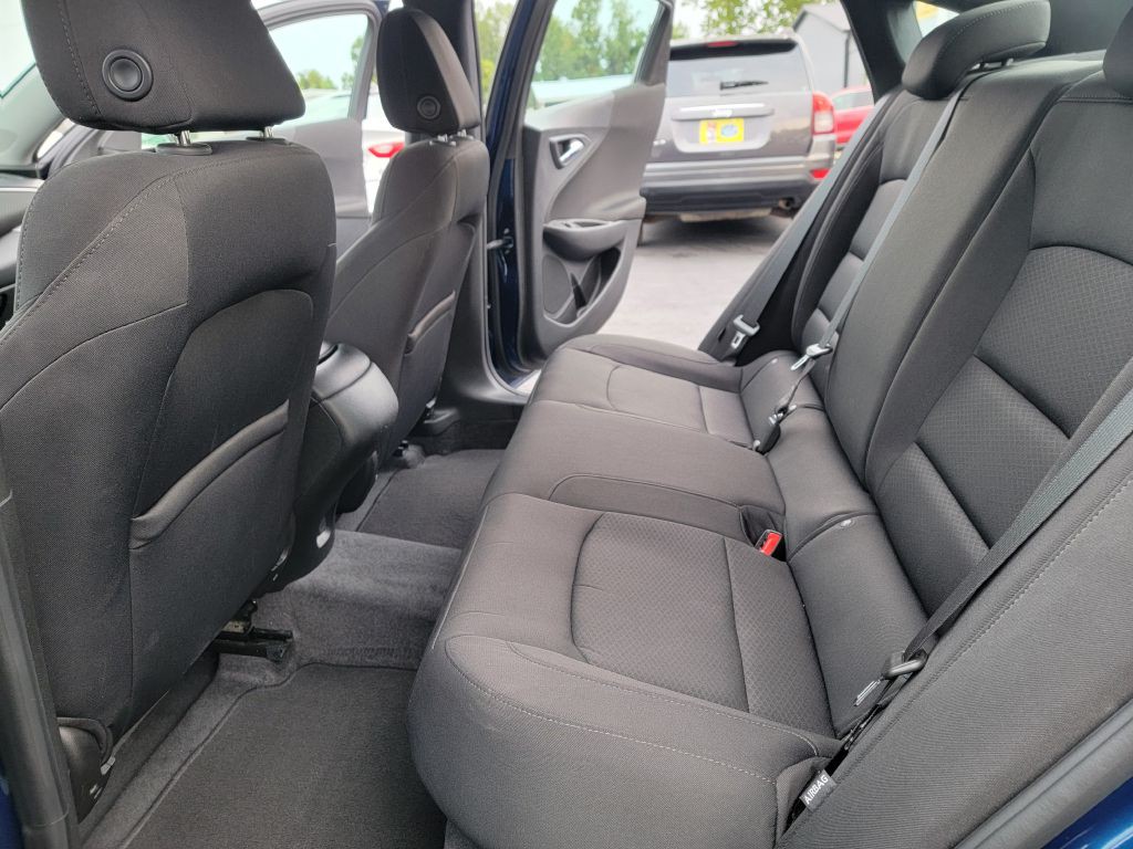 2019 Chevrolet Malibu Image 11