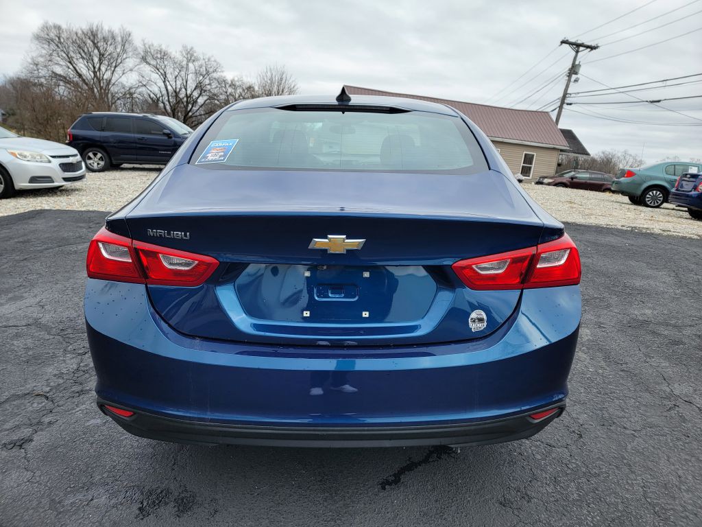 2019 Chevrolet Malibu Image 3