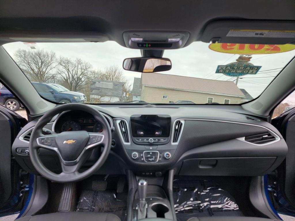2019 Chevrolet Malibu Image 12