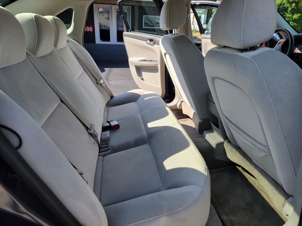 2007 Chevrolet Impala Image 10