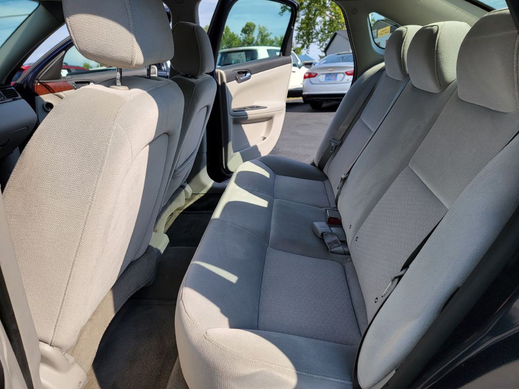 2007 Chevrolet Impala Image 11