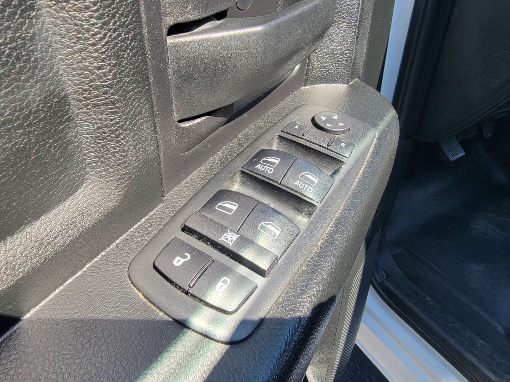 2018 RAM 1500 Image 11