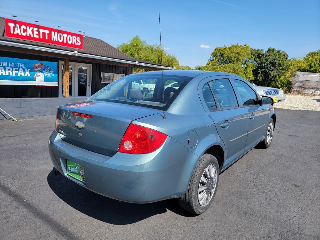 2010 Chevrolet Cobalt Image 4