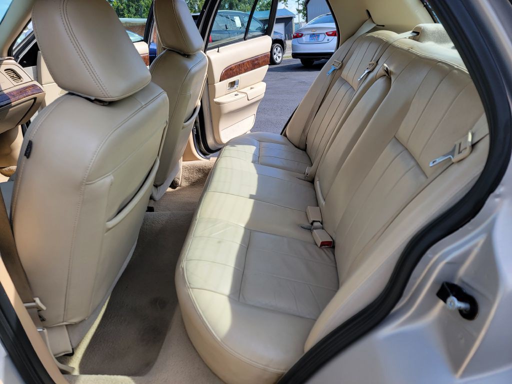 2006 Mercury Grand Marquis Image 14