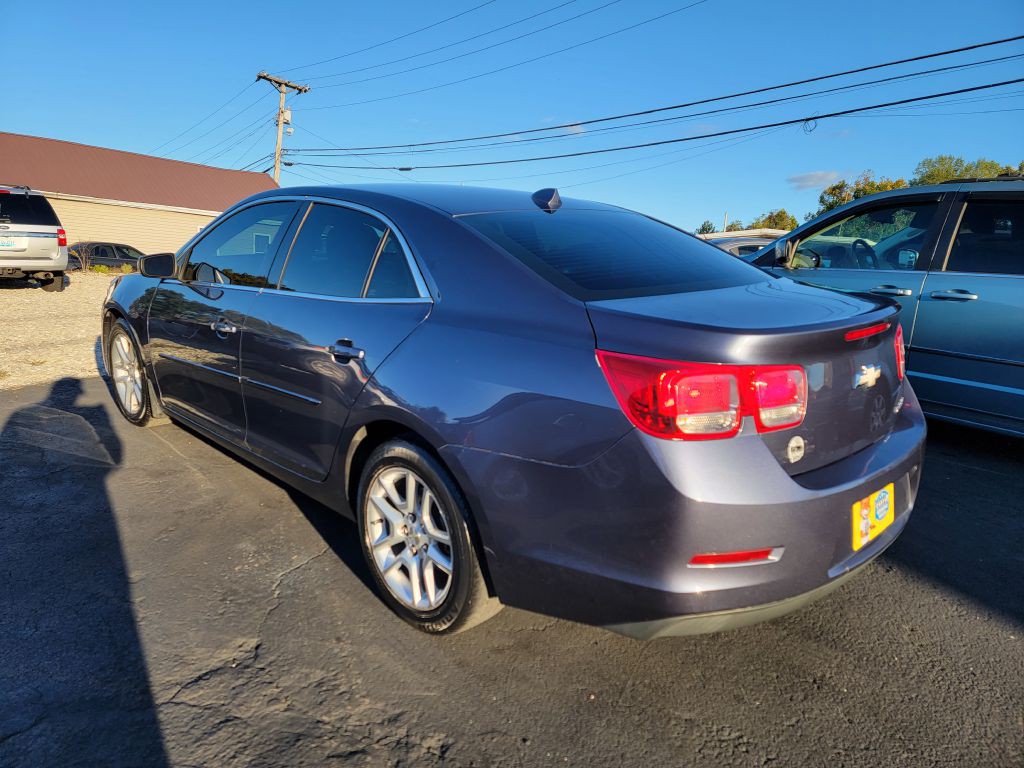 2013 Chevrolet Malibu Image 6