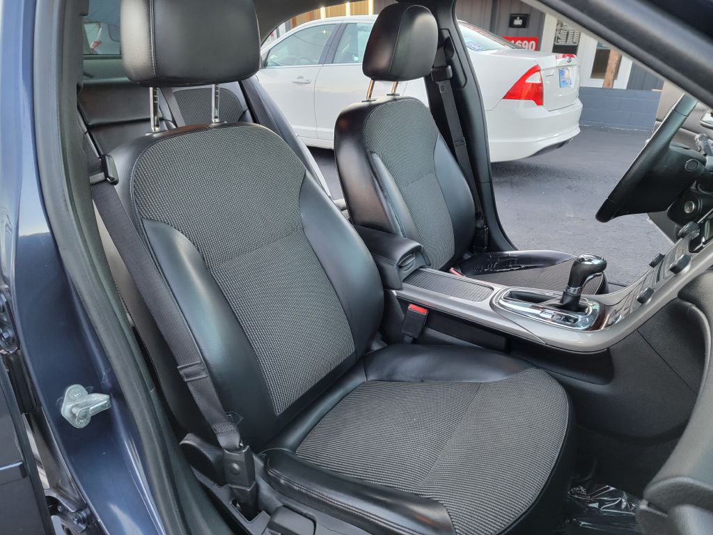2013 Chevrolet Malibu Image 14