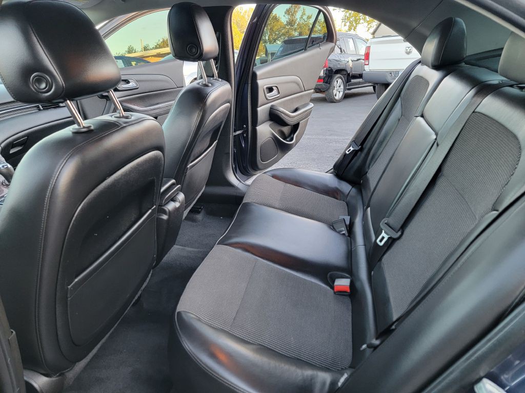 2013 Chevrolet Malibu Image 15