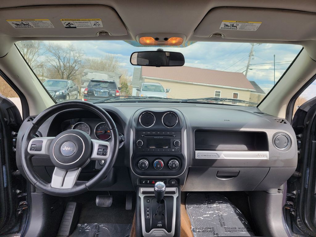 2015 Jeep Compass Image 14