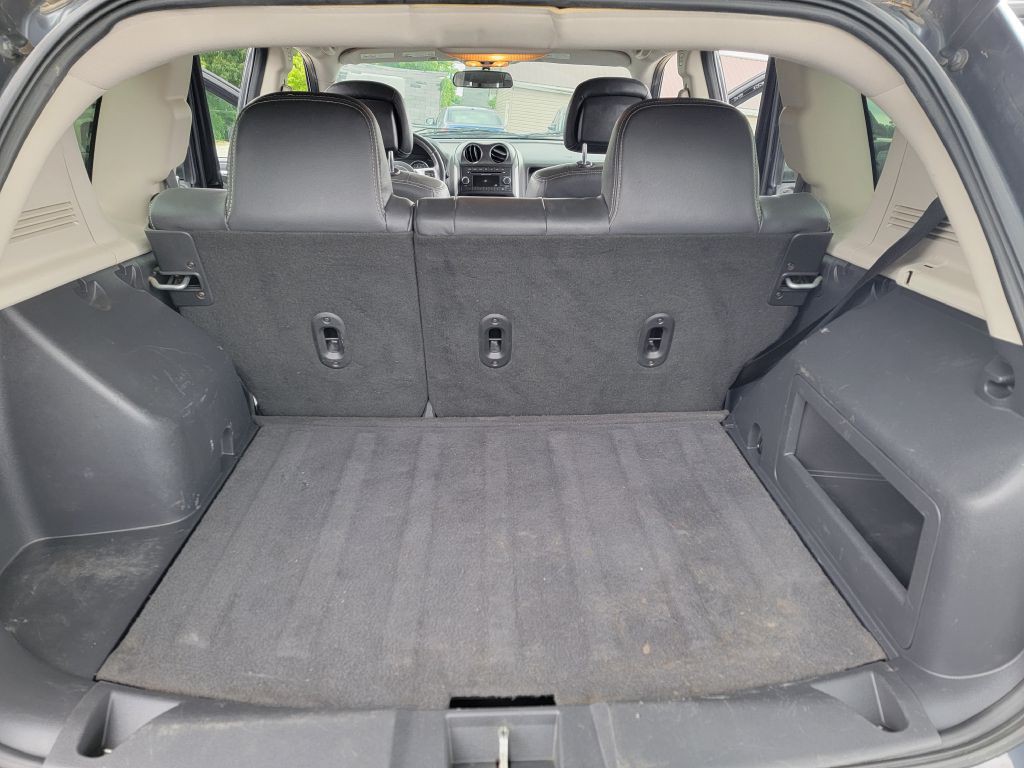 2015 Jeep Compass Image 11