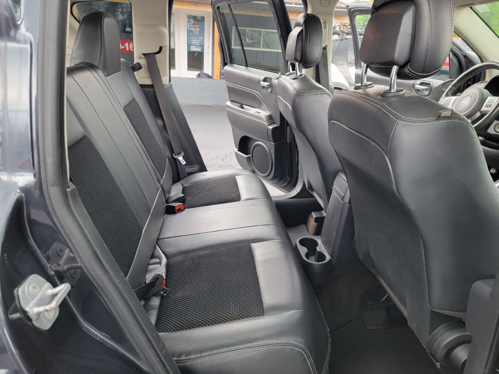 2015 Jeep Compass Image 12