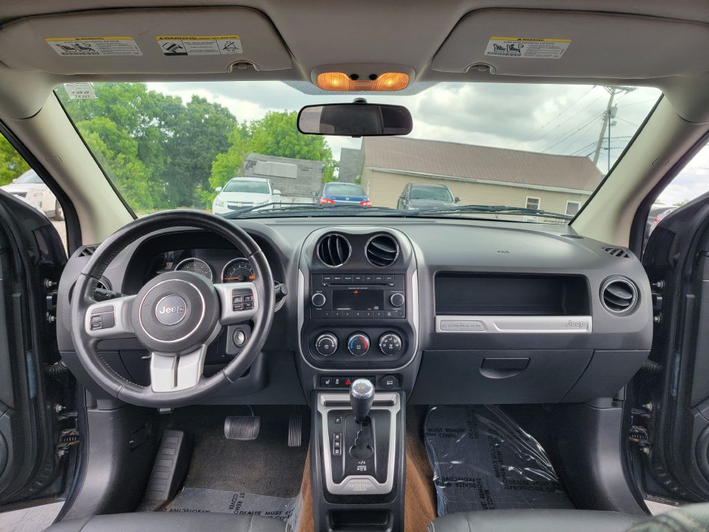 2015 Jeep Compass Image 14