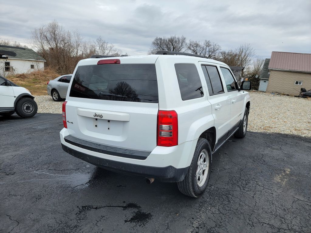 2016 Jeep Patriot Image 9