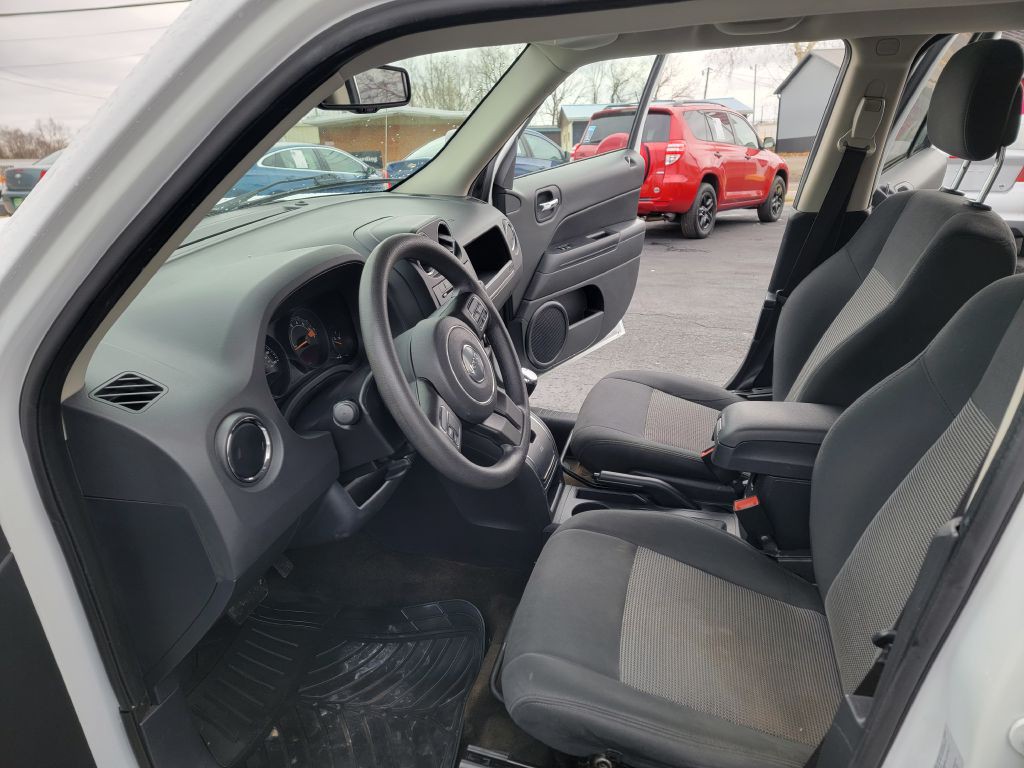 2016 Jeep Patriot Image 11