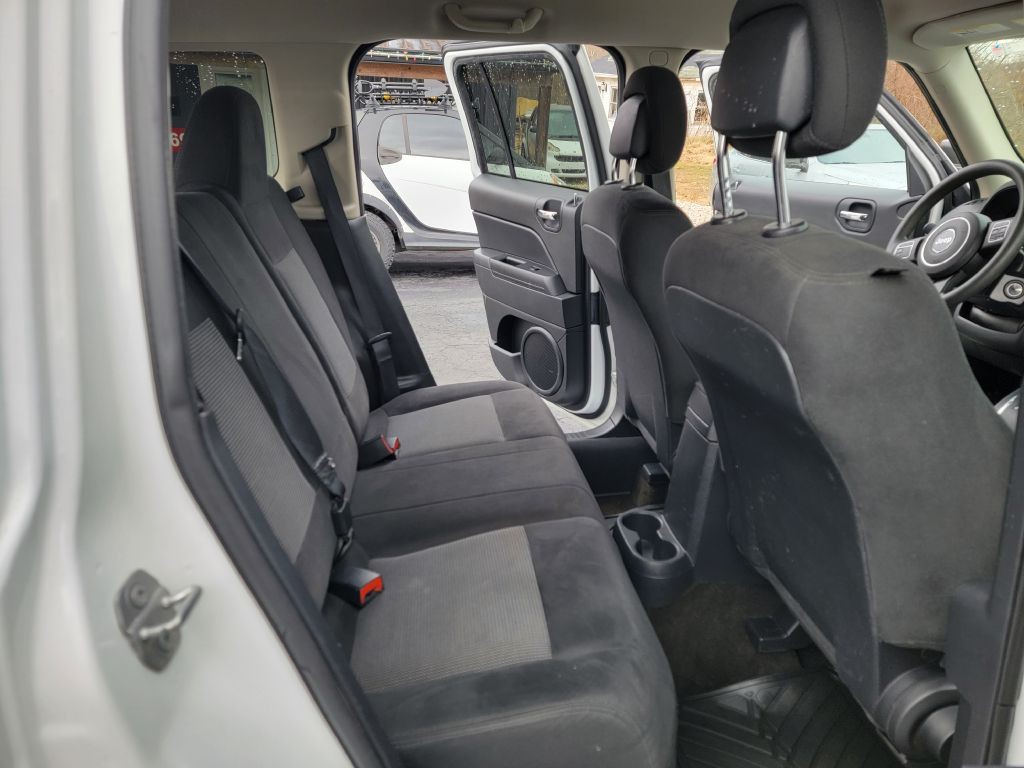 2016 Jeep Patriot Image 14