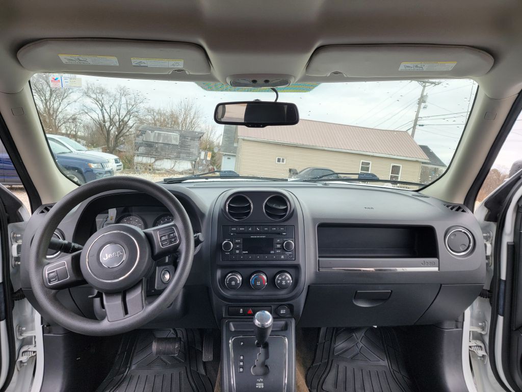 2016 Jeep Patriot Image 16