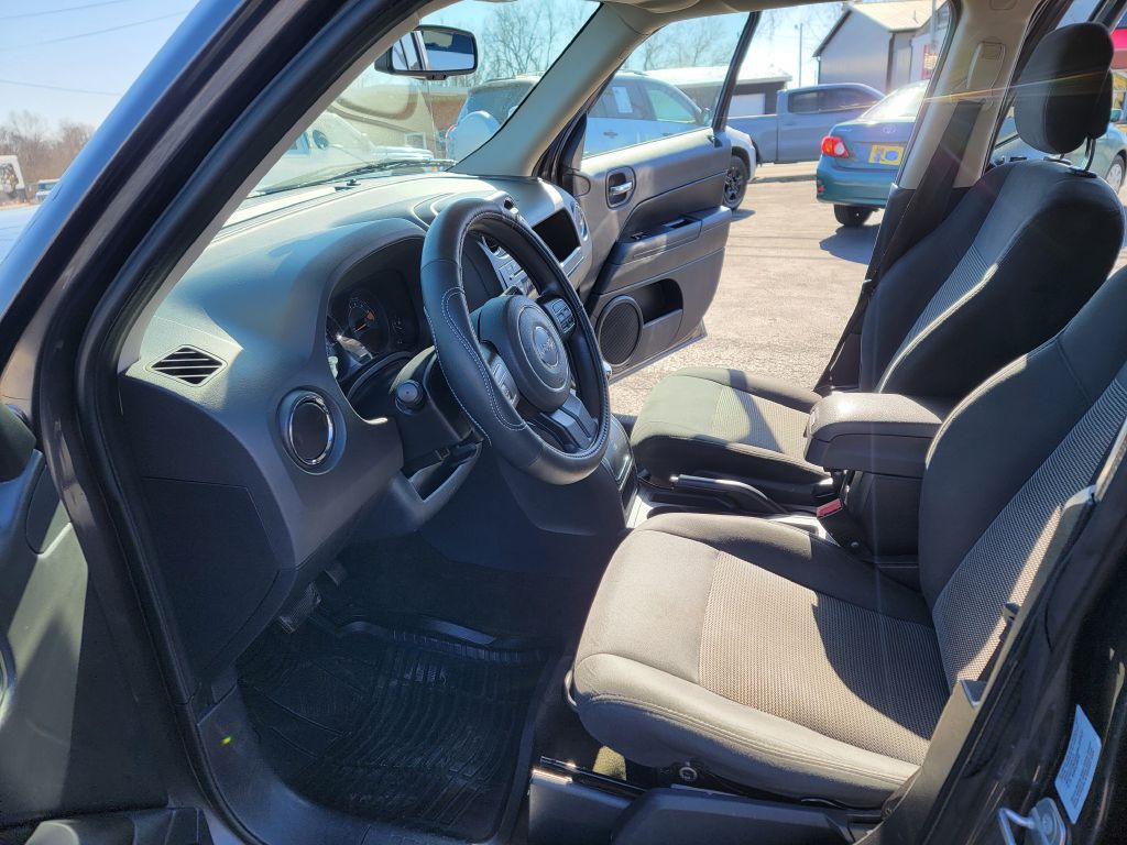2016 Jeep Patriot Image 9