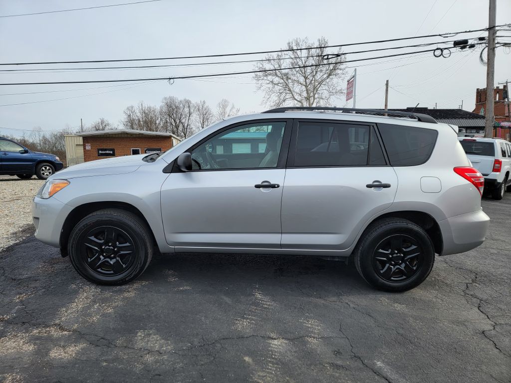 2012 Toyota Rav4 Image 2