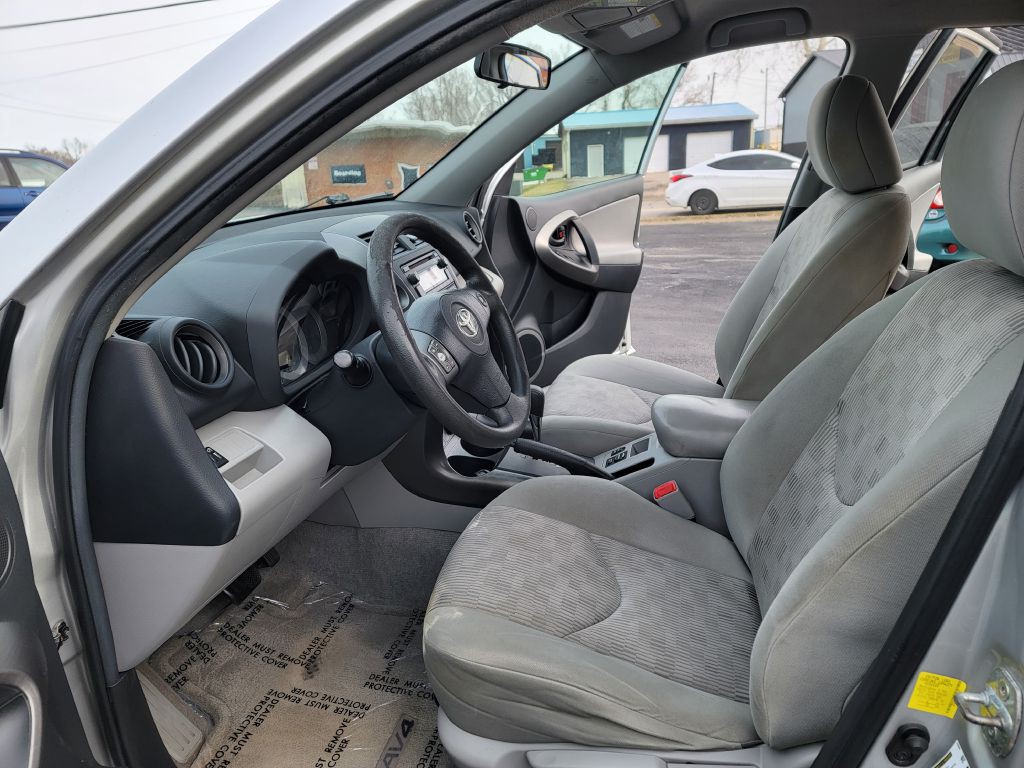 2012 Toyota Rav4 Image 13