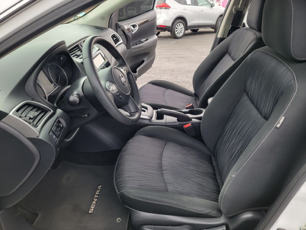 2019 Nissan Sentra Image 13