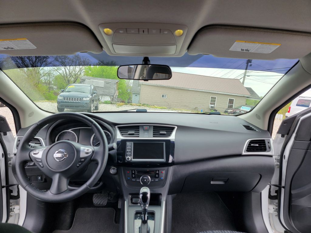 2019 Nissan Sentra Image 14