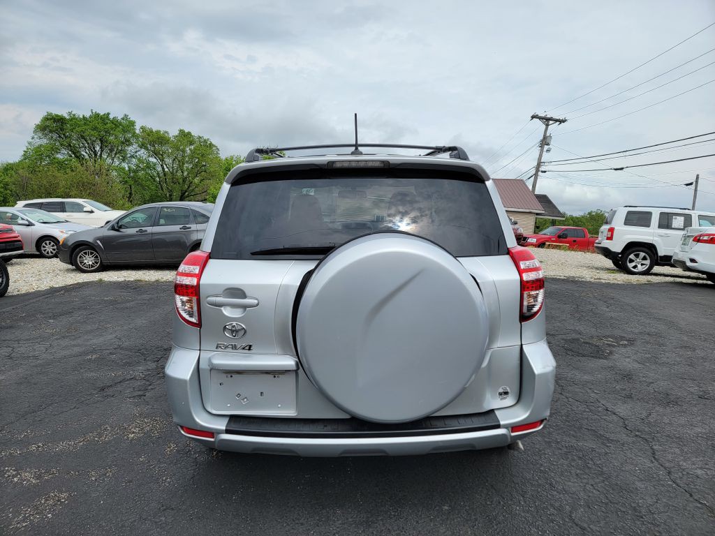 2011 Toyota Rav4 Image 5