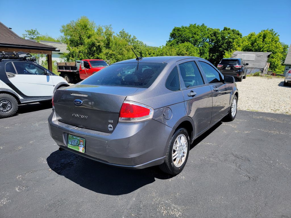 2011 Ford Focus Image 7