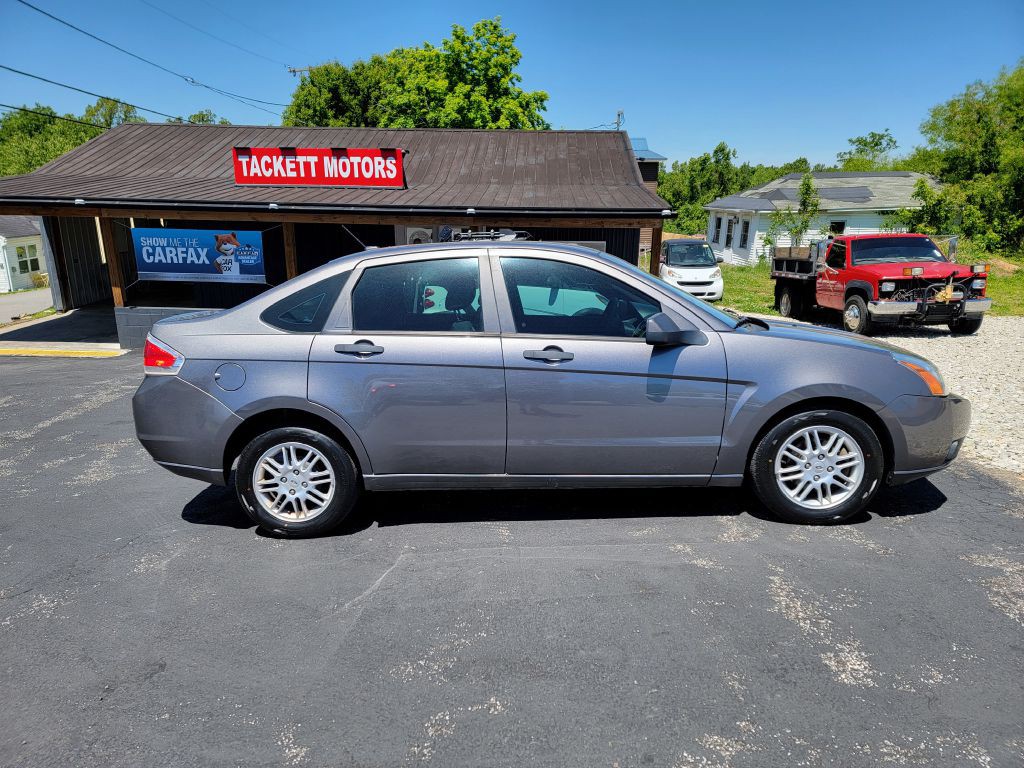 2011 Ford Focus Image 8