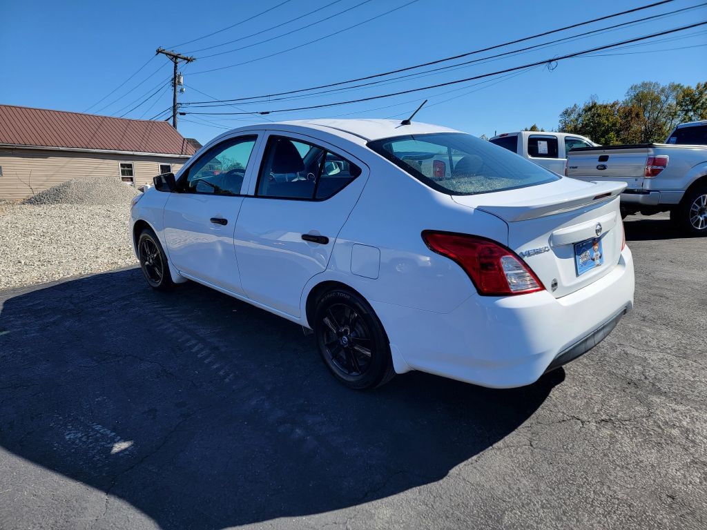 2019 Nissan Versa Image 5