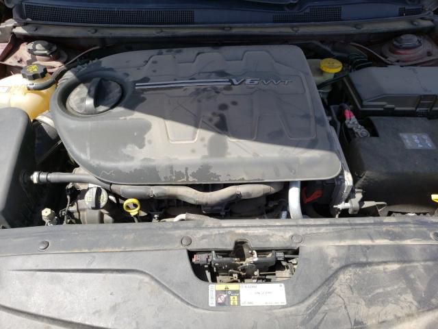 2015 Chrysler 200 Image 7