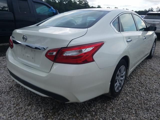 2016 Nissan Altima Image 4