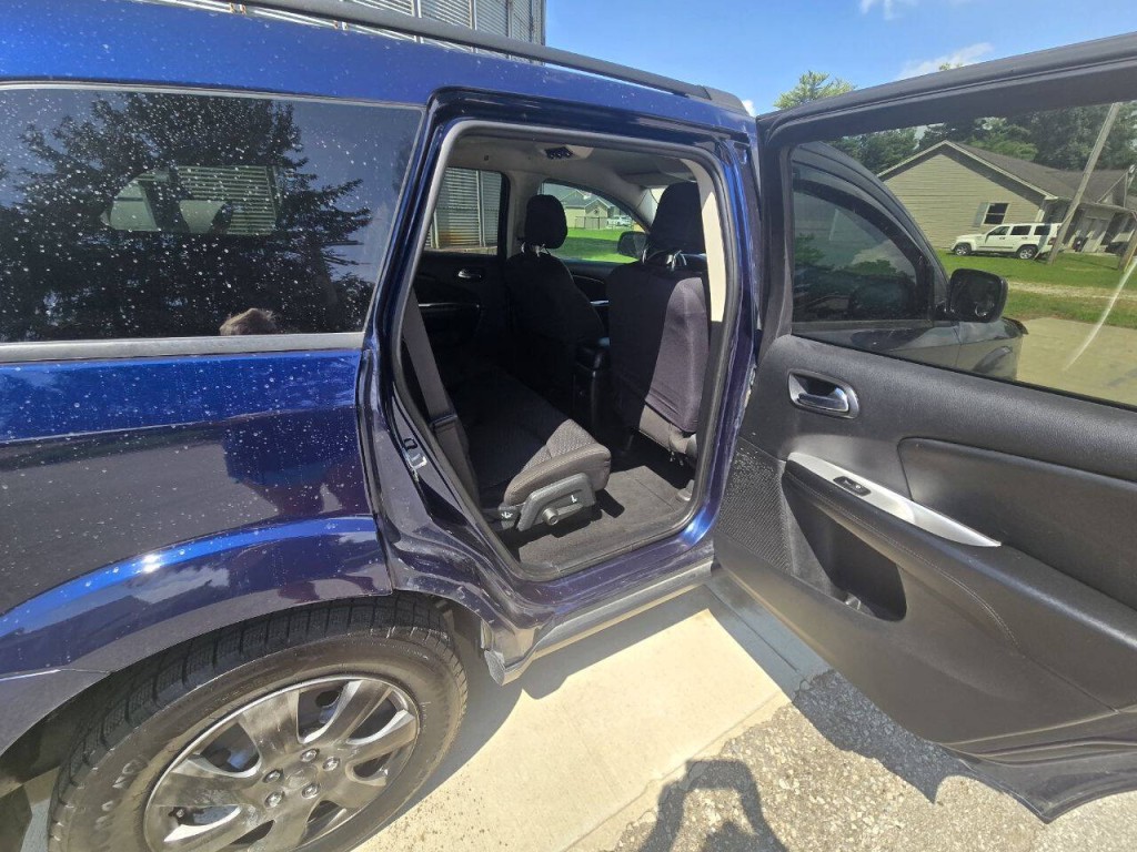 2017 Dodge Journey Image 11