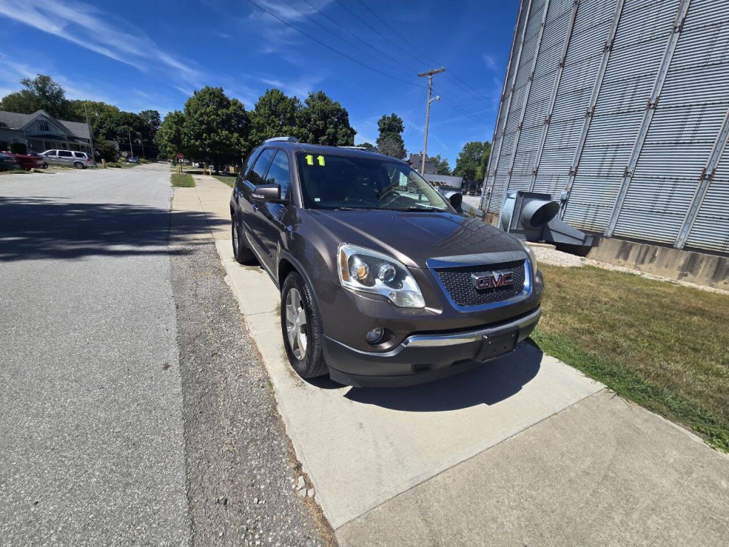2011 GMC Acadia Image 5