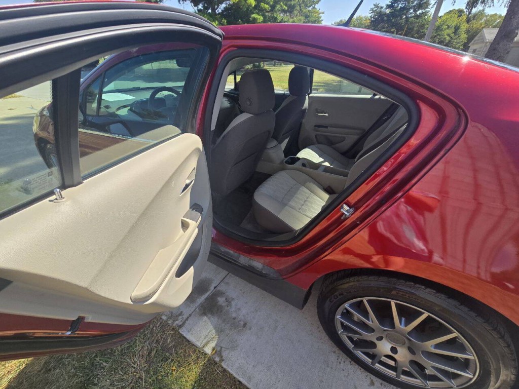2013 Chevrolet Volt Image 12