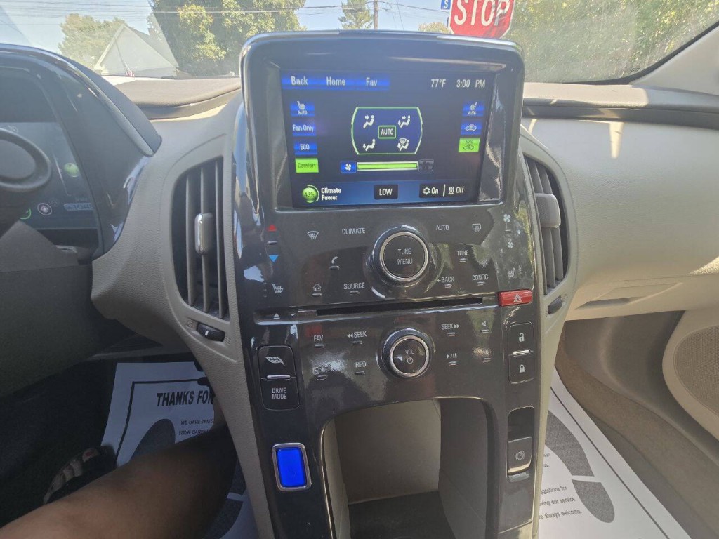 2013 Chevrolet Volt Image 13
