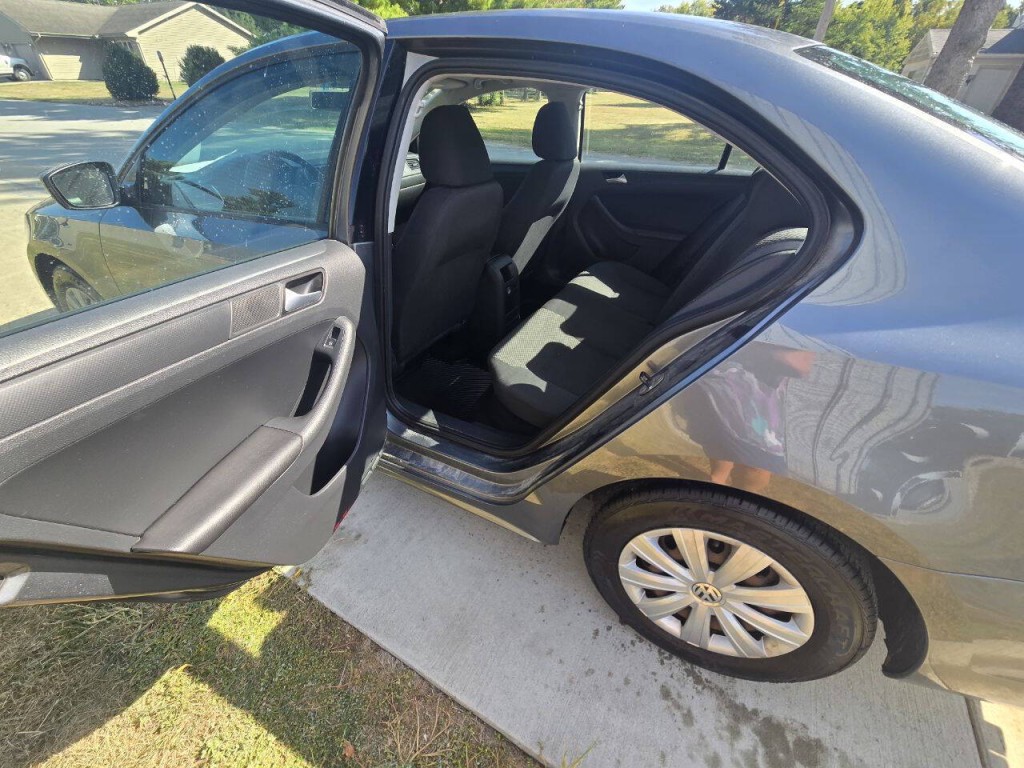 2014 Volkswagen Jetta Image 12