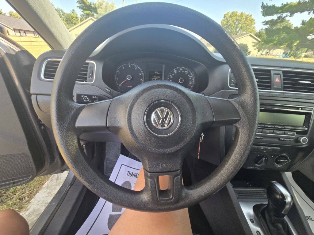 2014 Volkswagen Jetta Image 14