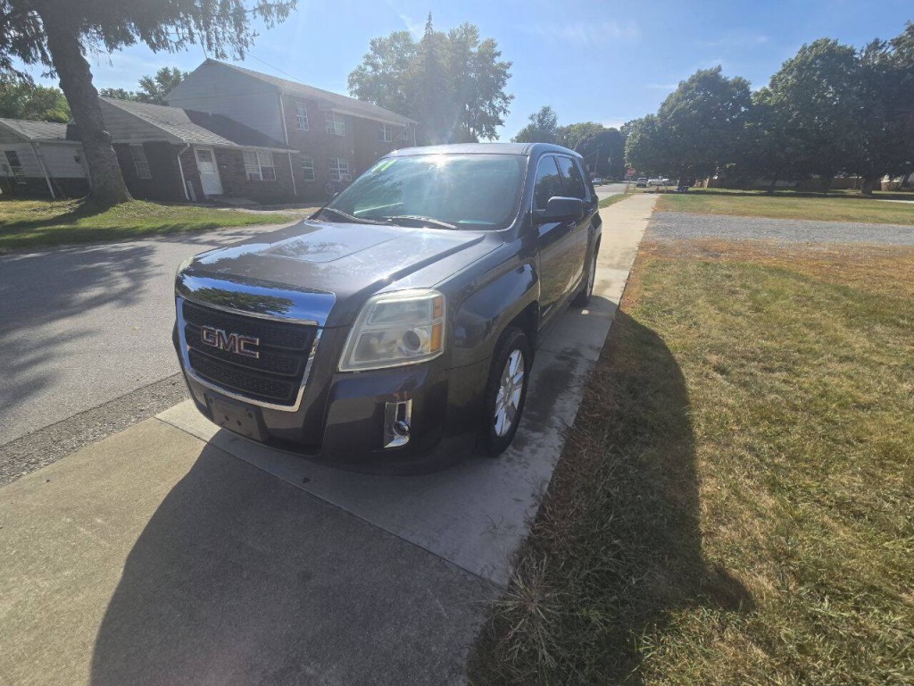 2011 GMC Terrain Image 3