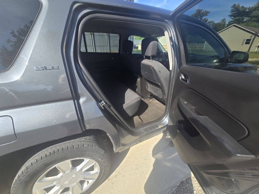 2011 GMC Terrain Image 11